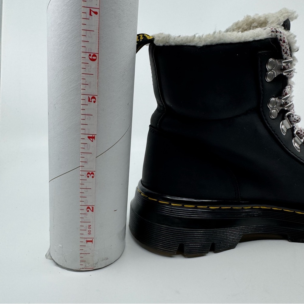 DR MARTEN’S COMBS FAUX SHEARLING LINED CASUAL BOOTS - Picture 12 of 12